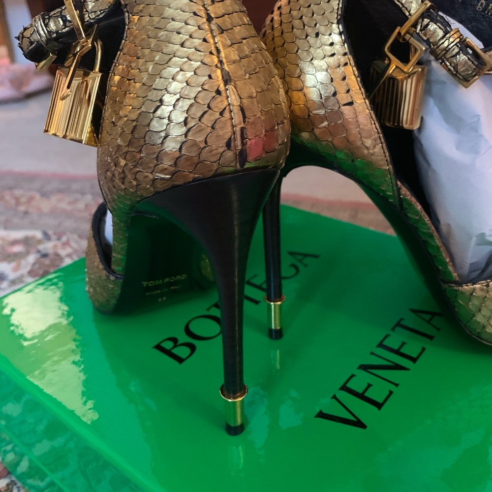 Tom Ford Python Bronze Metallic Gold Lock Sandals… - image 8